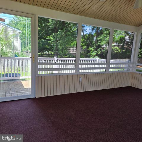 8 TREADWAY CT, Nottingham, MD 21236