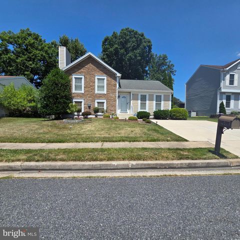 8 TREADWAY CT, Nottingham, MD 21236