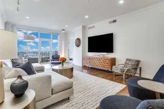 2828 Hood Street 901, Dallas, TX 75219