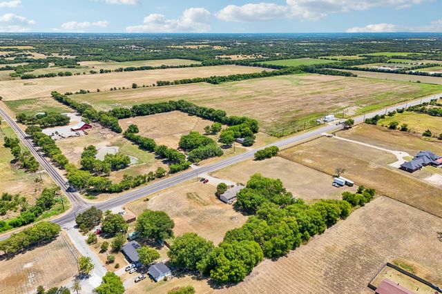 5433 State Highway 160, Whitewright, TX 75491