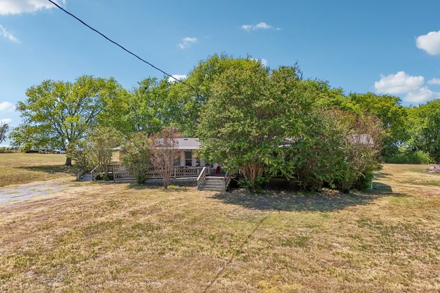 5433 State Highway 160, Whitewright, TX 75491