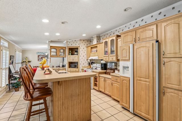 5433 State Highway 160, Whitewright, TX 75491