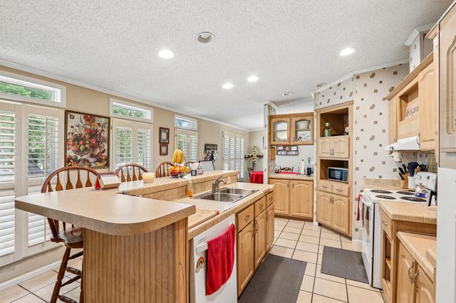 5433 State Highway 160, Whitewright, TX 75491