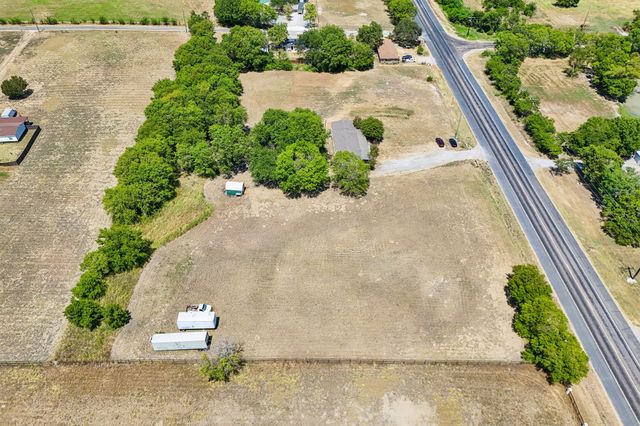5433 State Highway 160, Whitewright, TX 75491