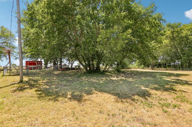 5433 State Highway 160, Whitewright, TX 75491