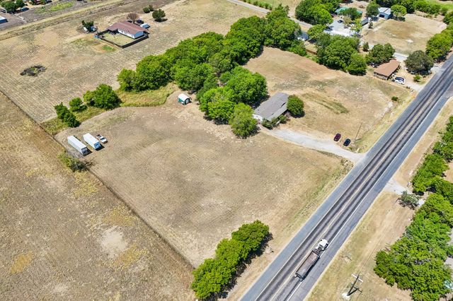 5433 State Highway 160, Whitewright, TX 75491