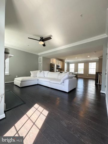395 BUCKEYE CIR, La Plata, MD 20646