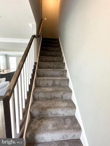 395 BUCKEYE CIR, La Plata, MD 20646