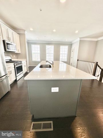 395 BUCKEYE CIR, La Plata, MD 20646