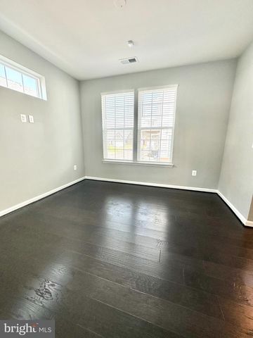 395 BUCKEYE CIR, La Plata, MD 20646