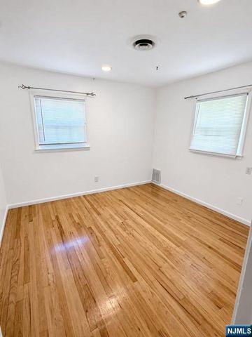 12 Heatherhill Lane, Woodcliff Lake, NJ 07677