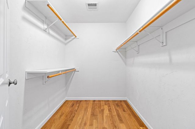 106 Dudley Rd 106, Berlin, MA 01503