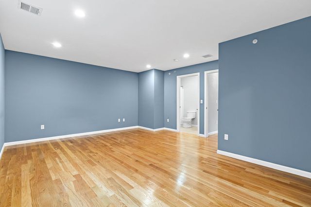 106 Dudley Rd 106, Berlin, MA 01503