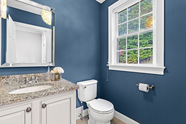 106 Dudley Rd 106, Berlin, MA 01503