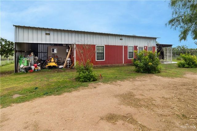 24724 N Iowa Road, Edinburg, TX 78541