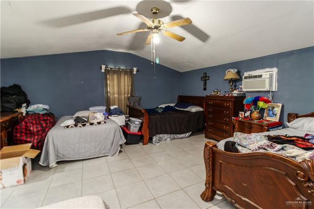 24724 N Iowa Road, Edinburg, TX 78541