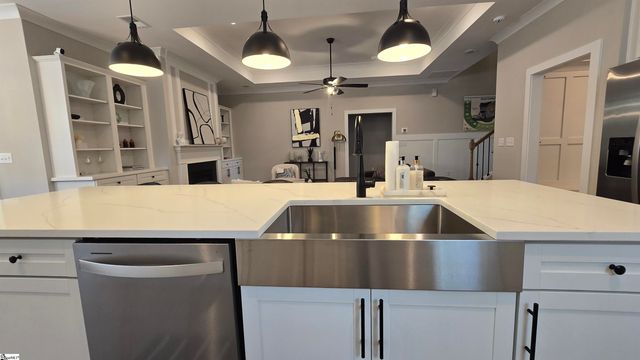102 Shale Drive, Central, SC 29630