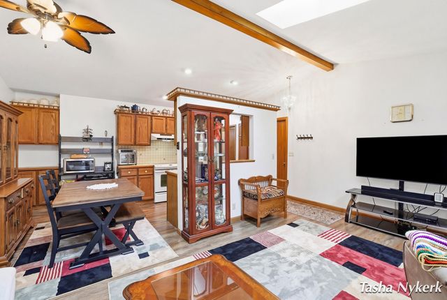 461 Cherry Lane, Holland Twp, MI 49424