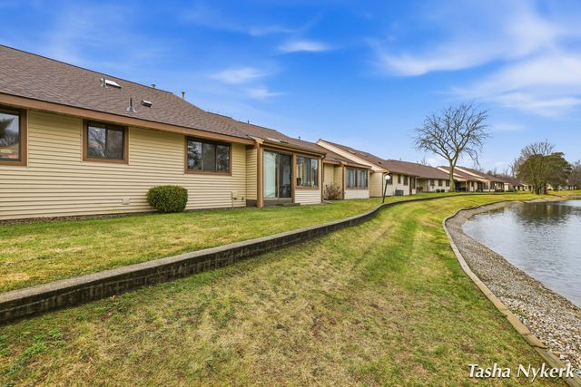 461 Cherry Lane, Holland Twp, MI 49424