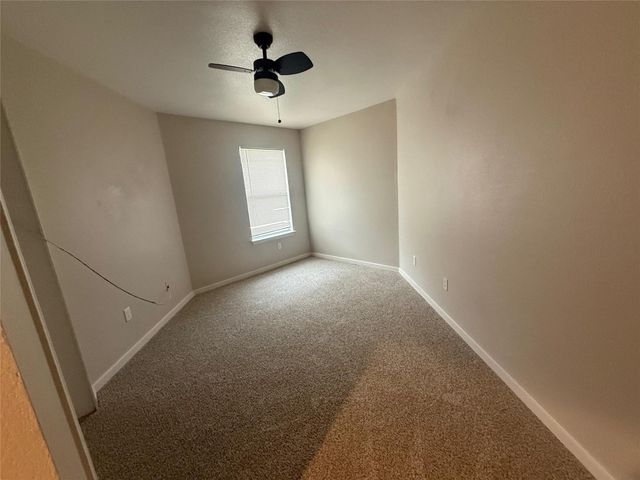 17808 Majestic Elm LN, Elgin, TX 78621