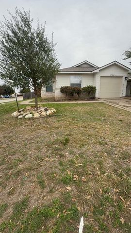 17808 Majestic Elm LN, Elgin, TX 78621