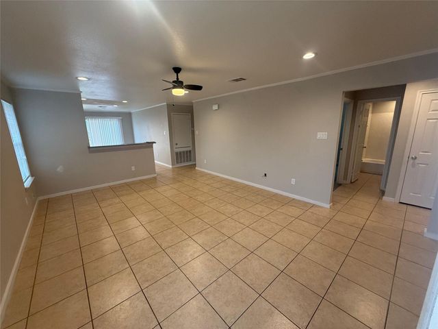 17808 Majestic Elm LN, Elgin, TX 78621