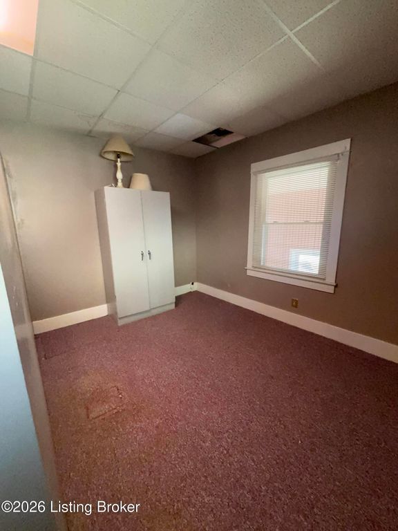 202 W Kenwood Way, Louisville, KY 40214