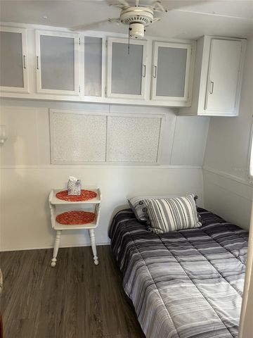 79 EAGLE POINT S, Osteen, FL 32764