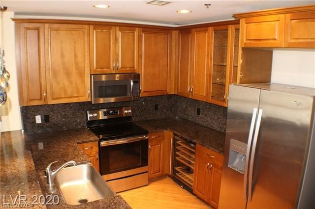 8255 South Las Vegas Boulevard 1203, Las Vegas, NV 89123