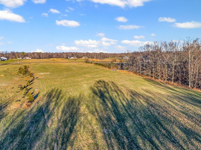 5790 Flewellyn Rd, Springfield, TN 37172