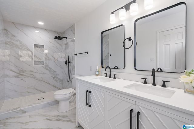 1301 OAK BROOK DRIVE NW, Birmingham, AL 35215