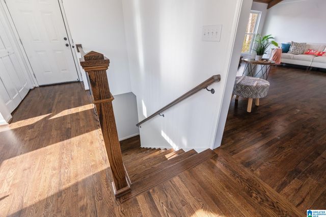 1301 OAK BROOK DRIVE NW, Birmingham, AL 35215