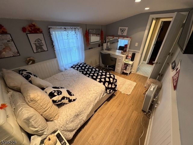 95 Elizabeth Pl, Totowa Boro, NJ 07512