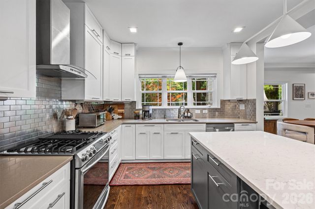 821 Woodside Avenue, Charlotte, NC 28205