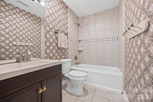 821 Woodside Avenue, Charlotte, NC 28205