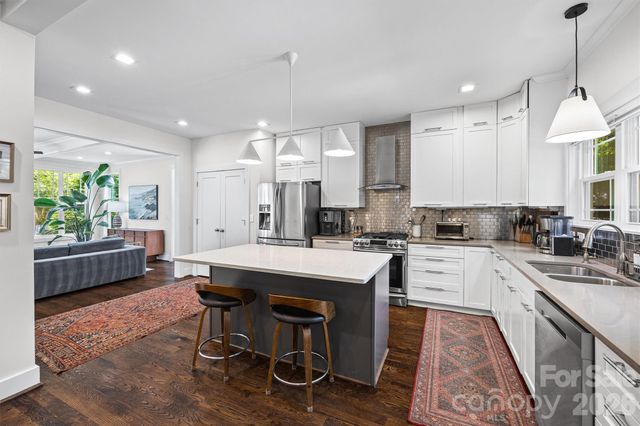821 Woodside Avenue, Charlotte, NC 28205