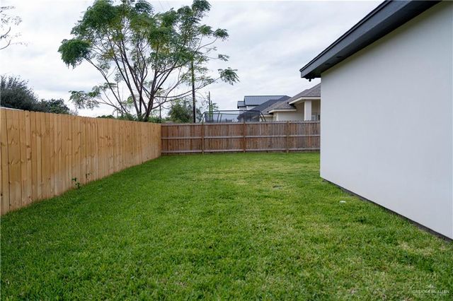 512 Spring Drive, Alton, TX 78573