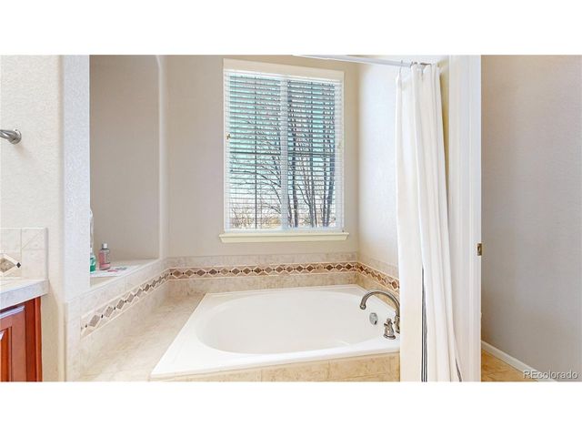 15296 W 66th Dr G, Arvada, CO 80007