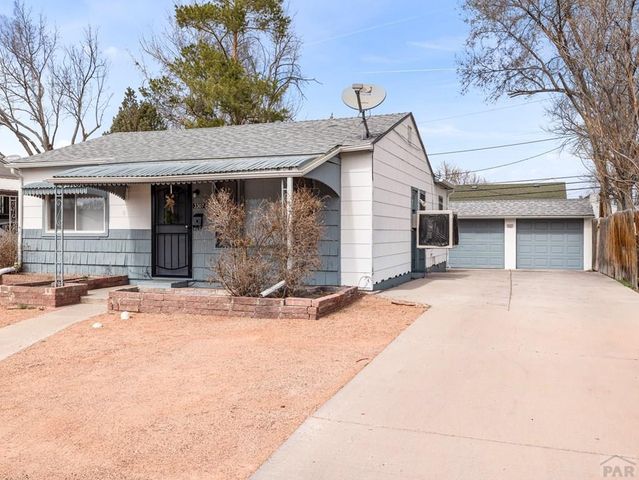 3307 Bay State Ave, Pueblo, CO 81005