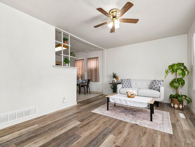 3307 Bay State Ave, Pueblo, CO 81005