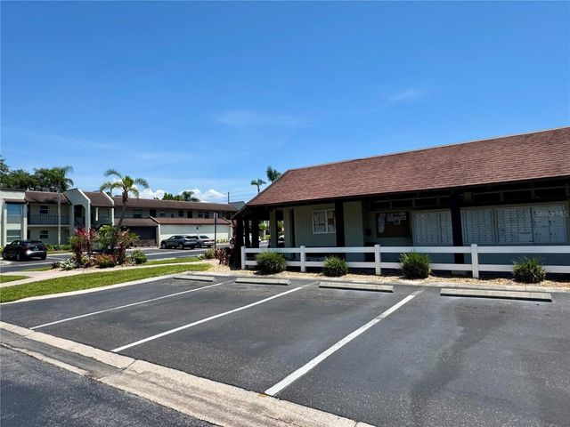 1100 E BAY DRIVE 3, Largo, FL 33770