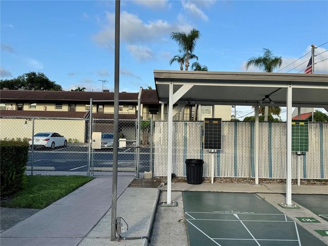 1100 E BAY DRIVE 3, Largo, FL 33770