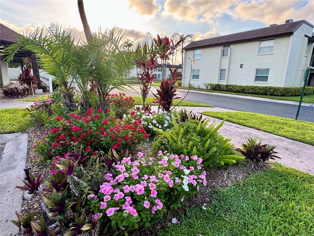 1100 E BAY DRIVE 3, Largo, FL 33770