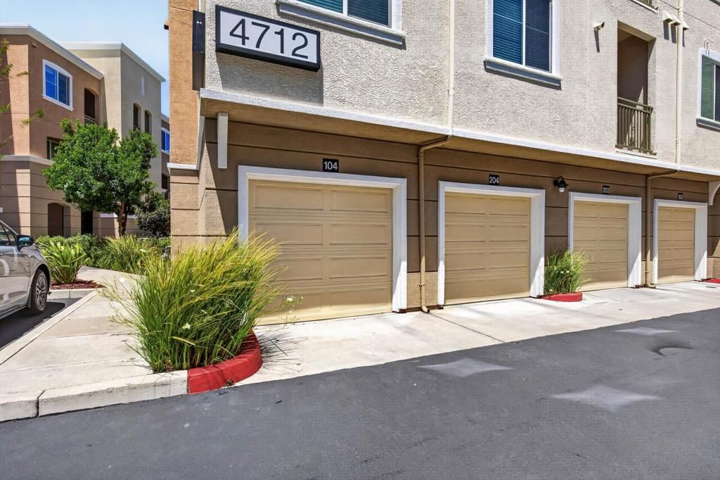 Image 18 of property listing at 4712 Norris Canyon Road 104, San Ramon, CA 94583