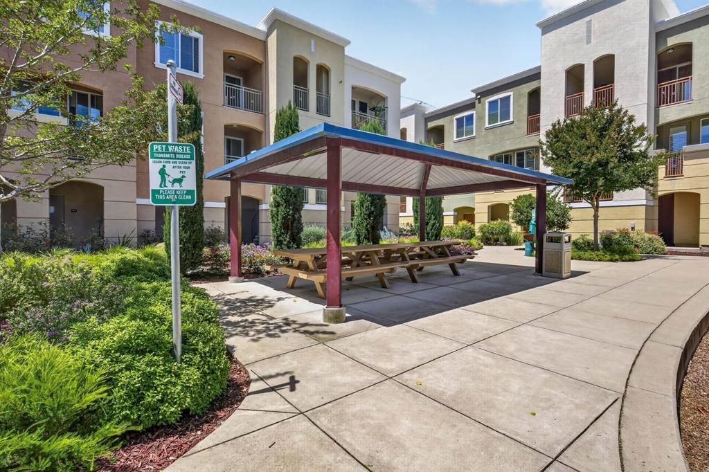 Image 21 of property listing at 4712 Norris Canyon Road 104, San Ramon, CA 94583