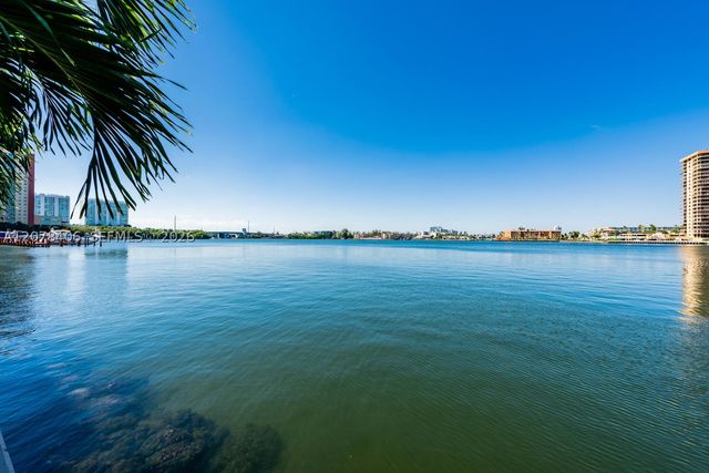 17145 N Bay Rd 4311, Sunny Isles Beach, FL 33160