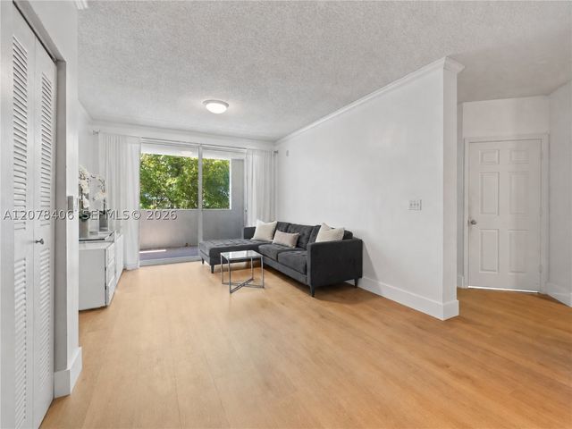 17145 N Bay Rd 4311, Sunny Isles Beach, FL 33160