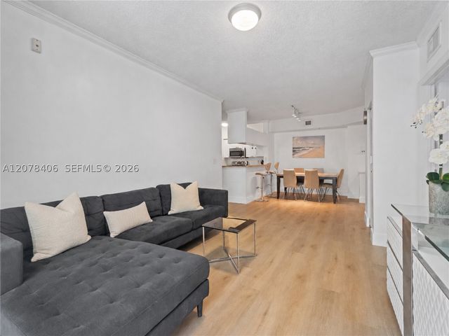 17145 N Bay Rd 4311, Sunny Isles Beach, FL 33160