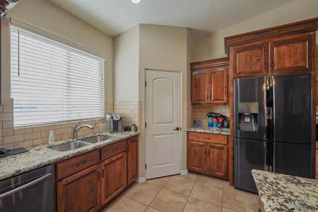 27282 Sage Ave, Wellton, AZ 85356