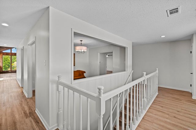 21 E Lake Drive, North Little Rock, AR 72116